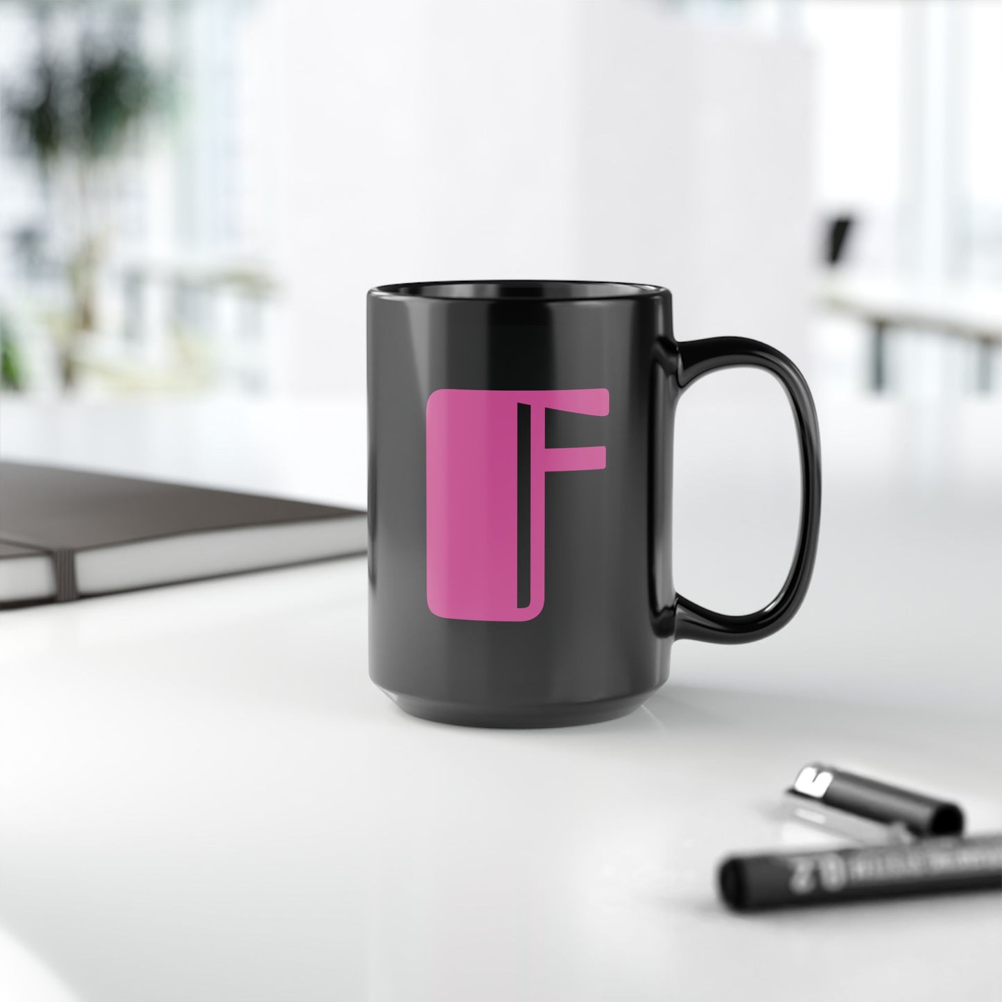 Mug Hot Pink Initial Black "F"