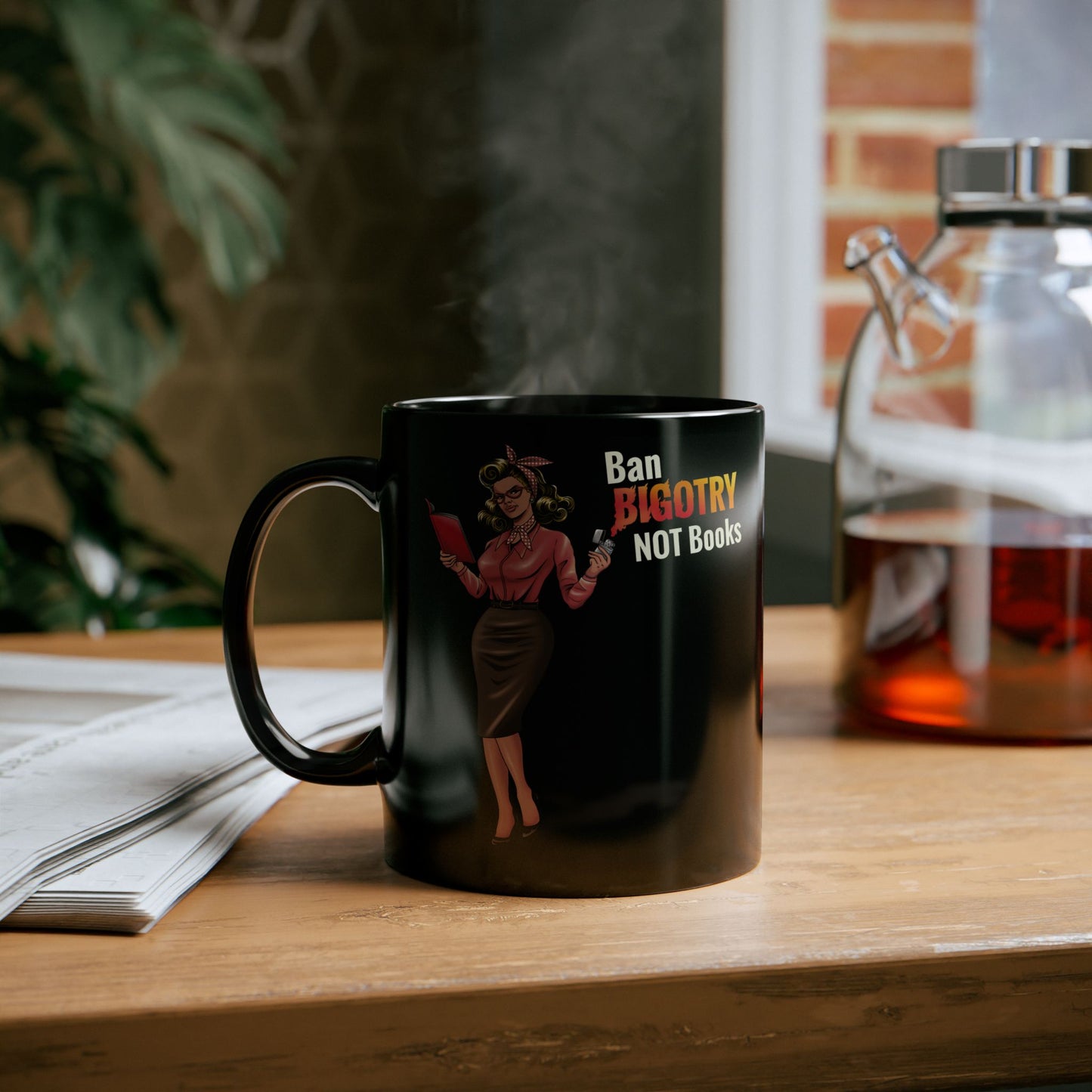 Mug - Ban Bigotry not books Vintage design - Black (11oz, 15oz)