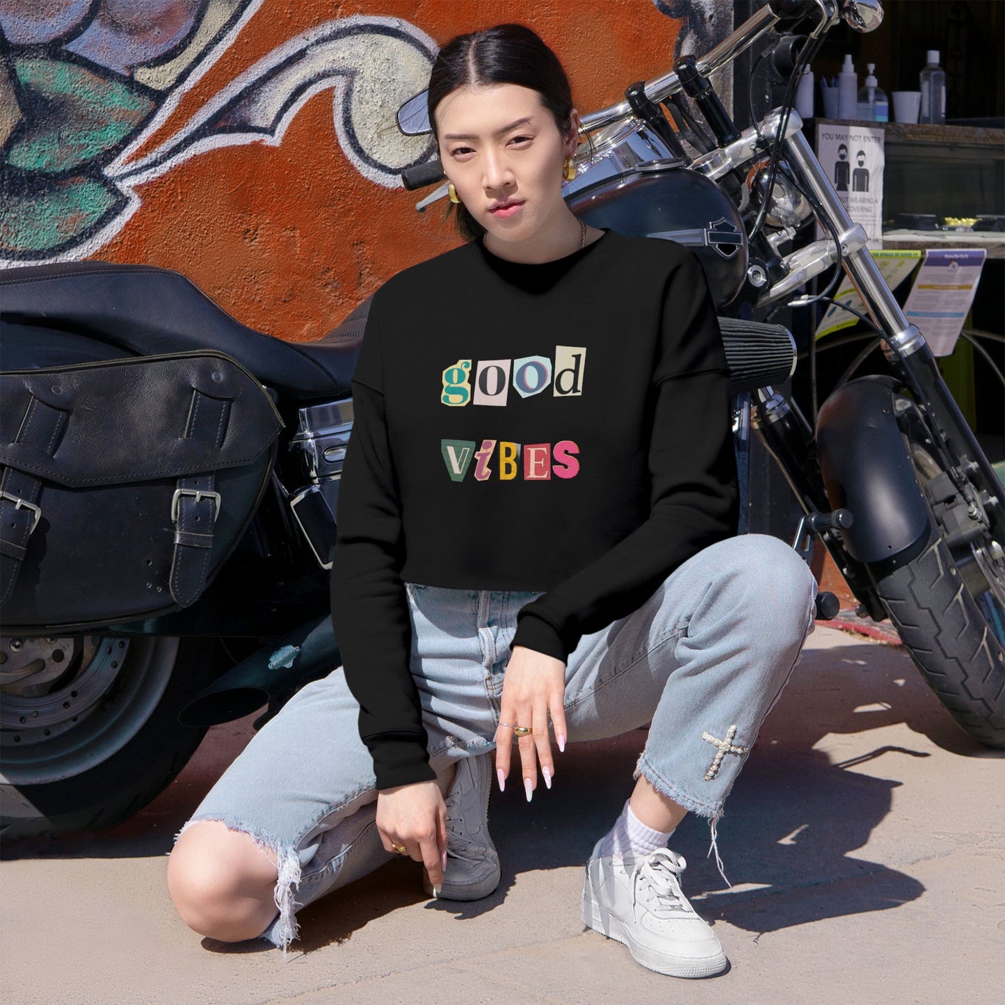 Good Vibes Cropped Sweatshirt - Stylish Positive Energy Apparel for Her