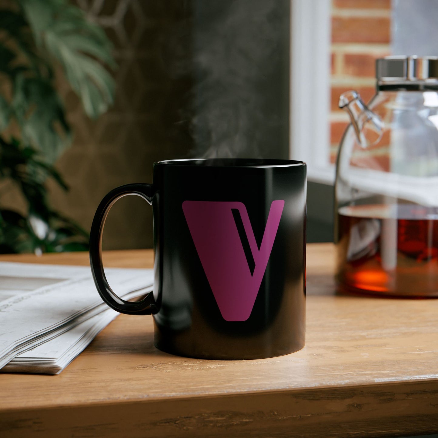 Mug Hot Pink Initial Black "V"